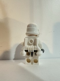 LEGO Star Wars Battle Damaged Stormtrooper Minifigure sw0691 75134 W/ Jetpack