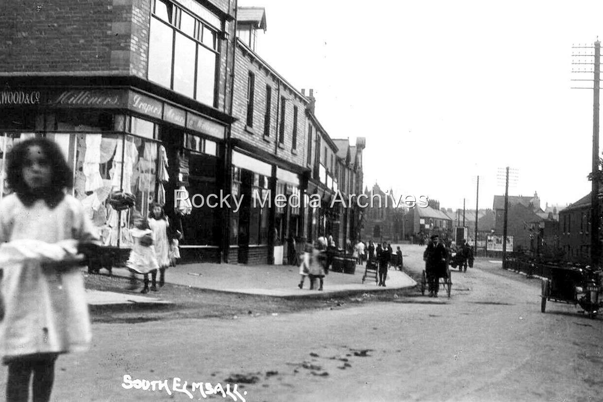 Xpl64 Street View and Shop Fronts, South Elmsall, Yorkshire. Photo eBay