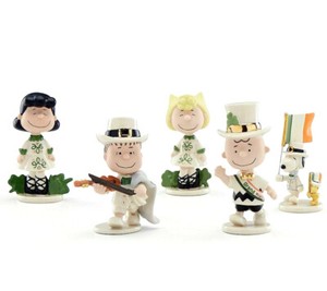 Lenox Peanuts Saint Patrick's Day Parade 5 Piece Figurine ...