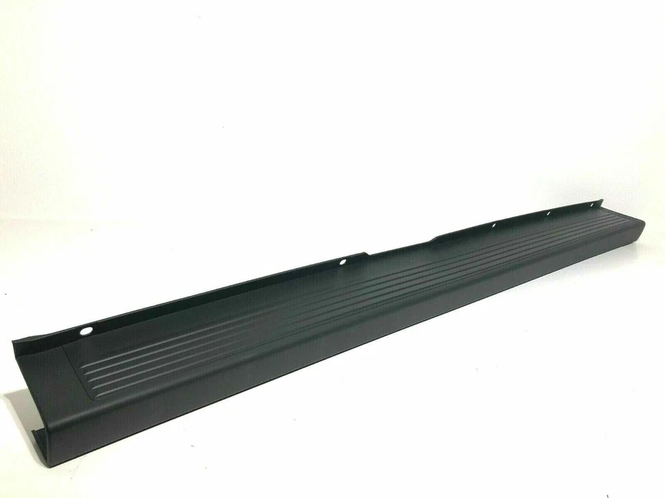 Cubierta central del parachoques trasero negro para Ram Promaster 1500 2500 3500 2019-2022 Foto 3 de 4