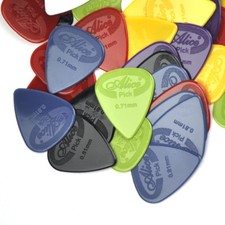 100pcs/lot Alice Assorted 0.71mm 0.81mm Anti-slip Nylon Guitar Picks Plectrums