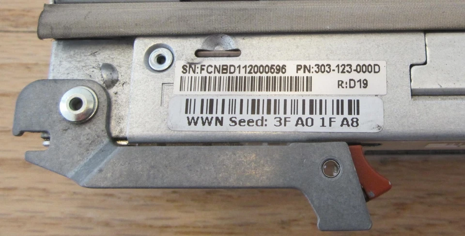 EMC Storage Controller Module 110-123-000D R:D19 D23 FCN 046-004-136_A03 T78303 - Image 2 of 4