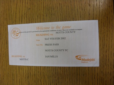 02.09.2002 Ticket: Reading v Notts County [Presseausweis] (gefaltet). Bobfrankandelvi