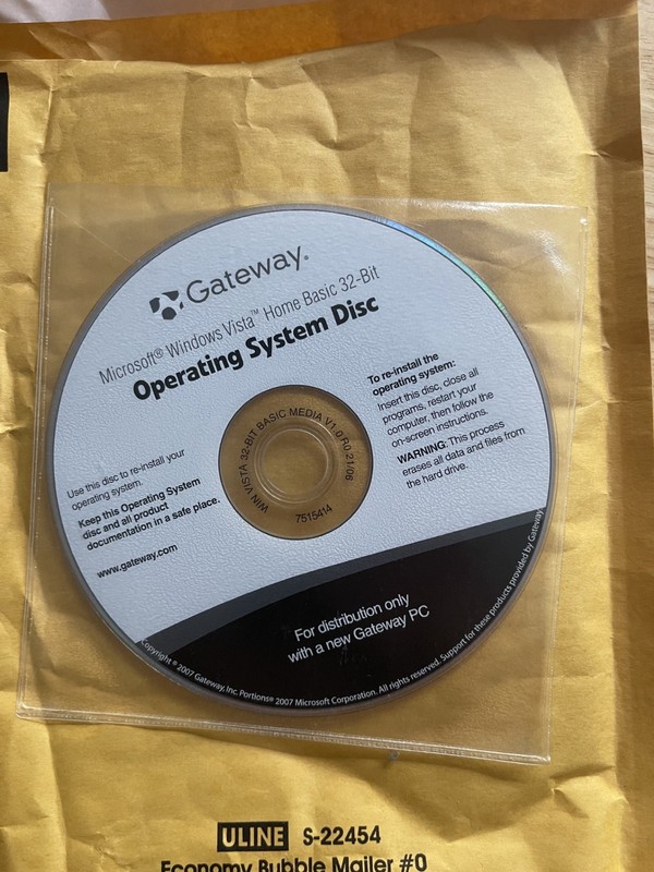 Microsoft Vista operating system disk 