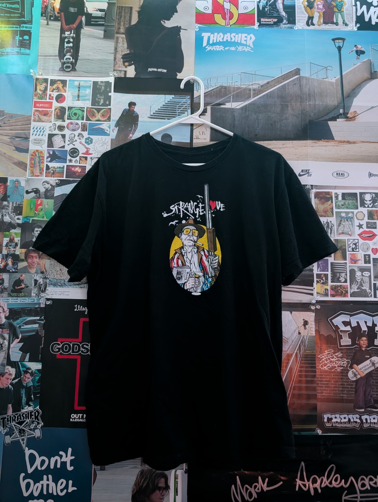 Strangelove Men's Black Graphic Print Cotton Jersey T-Shirt Size L Short Sleeve