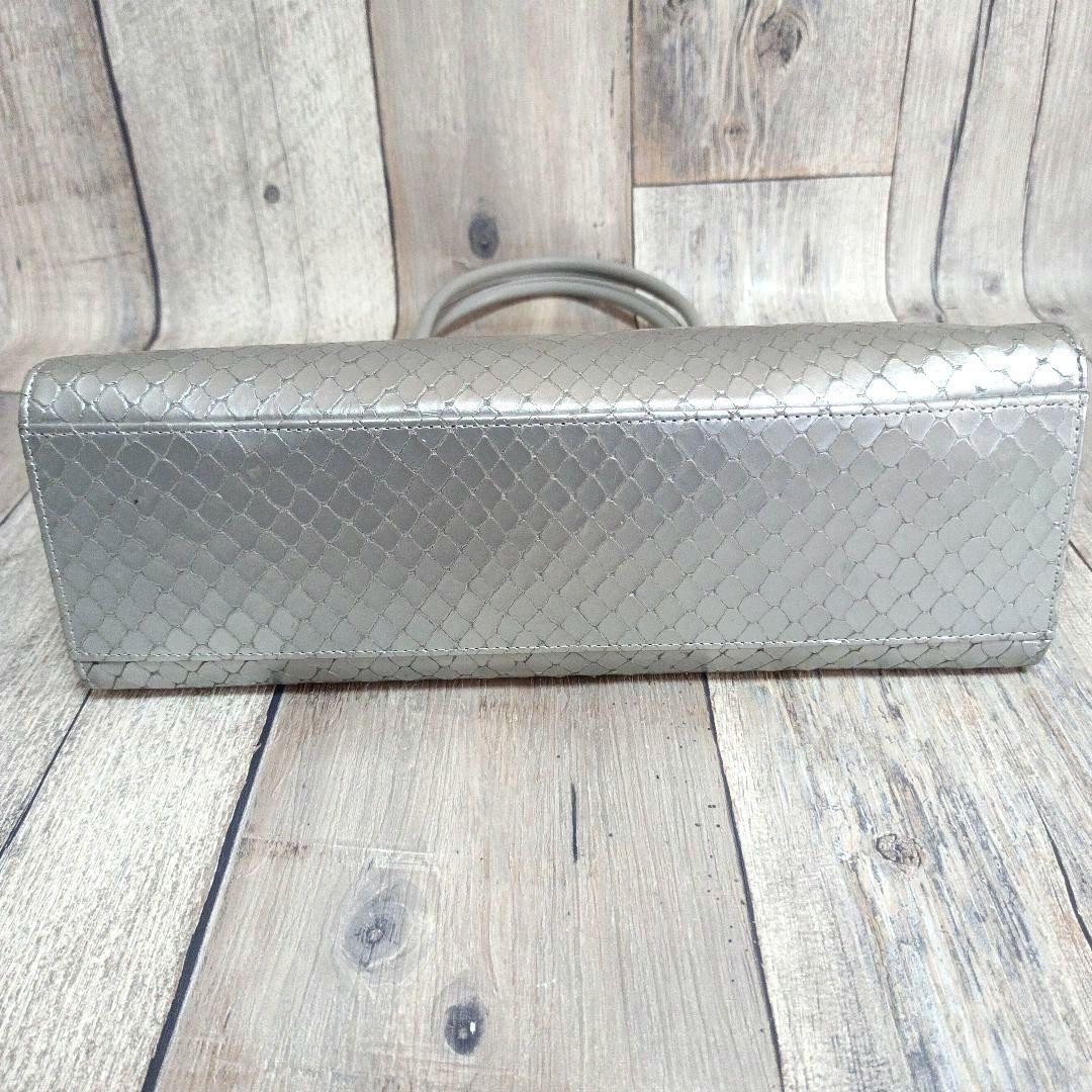 LONGCHAMP Python Embossed Handbag Japan Import Ra… - image 9