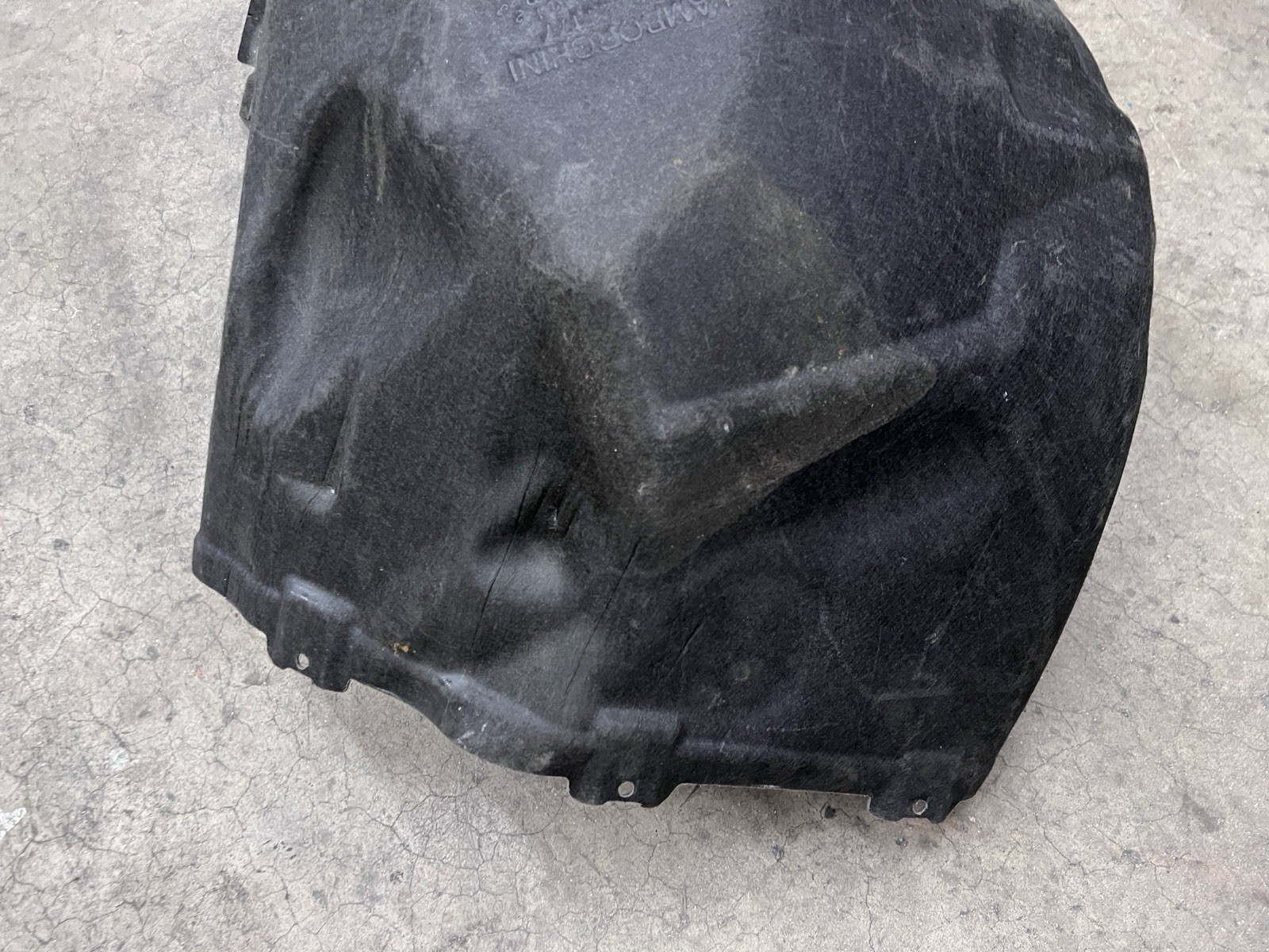 LAMBORGHINI AVENTADOR FRONT LEFT DRIVER BACK PORTION WHEEL LINER OEM 470821177