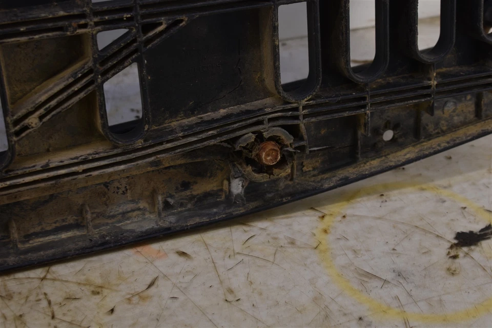 1999 Polaris Sportsman 335 Rear Rack - Cracked 2670174 - Image 4 of 4