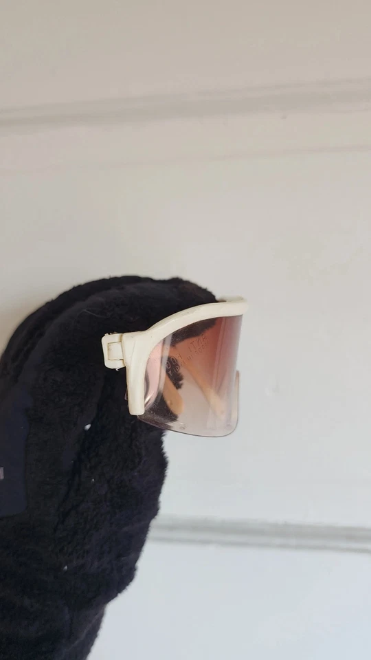 Vintage Brevettato Baruffaldi Wrap Sunglasses White Frames With Anti Fog Lens - Image 2 of 4