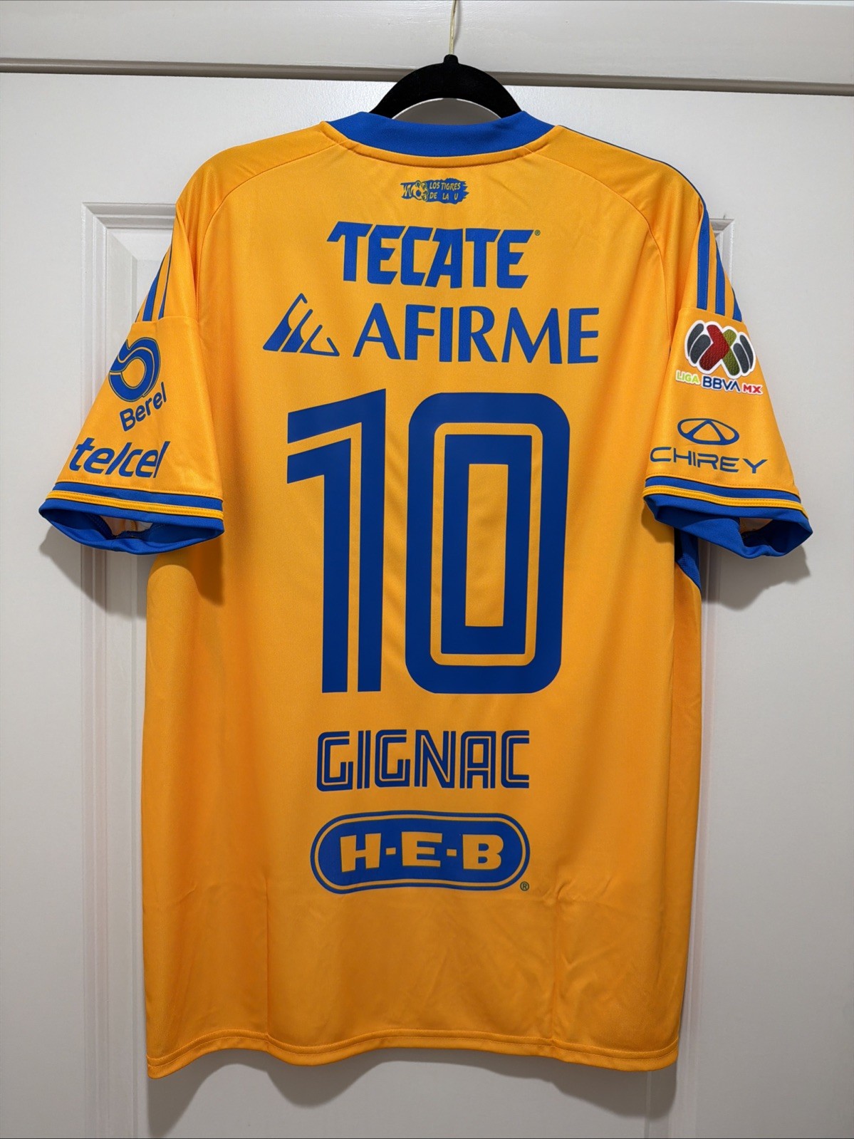 Andre Pierre Gignac #10 Mens LARGE Adidas Tigres UANL Fan Home Jersey