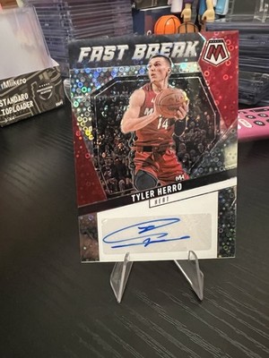 2024-25 Panini Mosaic, Tyler Herro, # AFB-HRO, Fast Break SP, AUTO