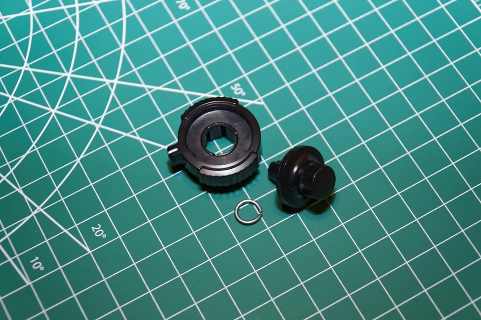 Sony DPS V77 Operational Dial and Shuttle Control Knob 3-Piece Set - Image 4 of 4