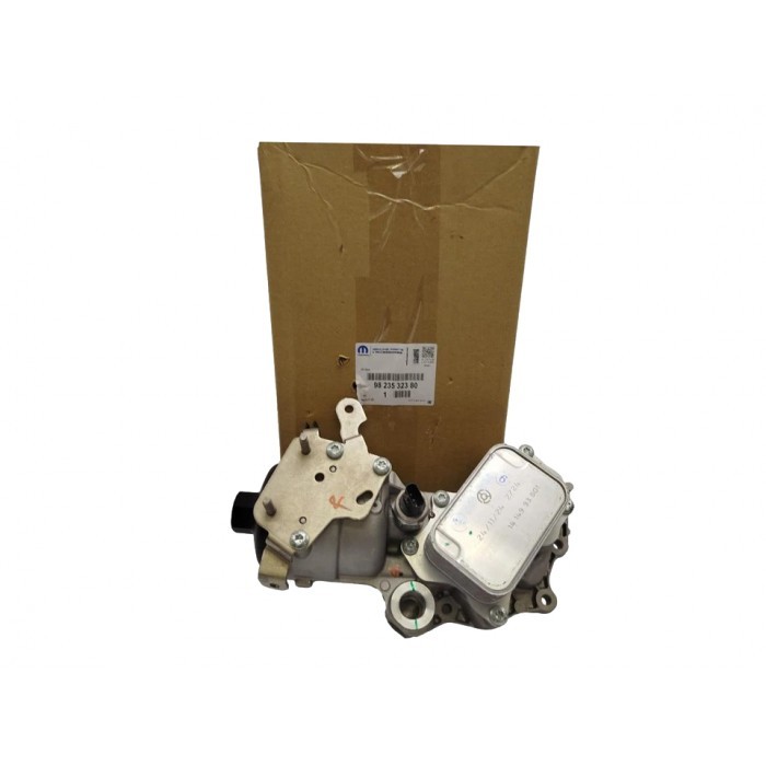 Refroidisseur d'huile moteur thermique compatible boîtier filtre Peugeot 2008 Citroën C3