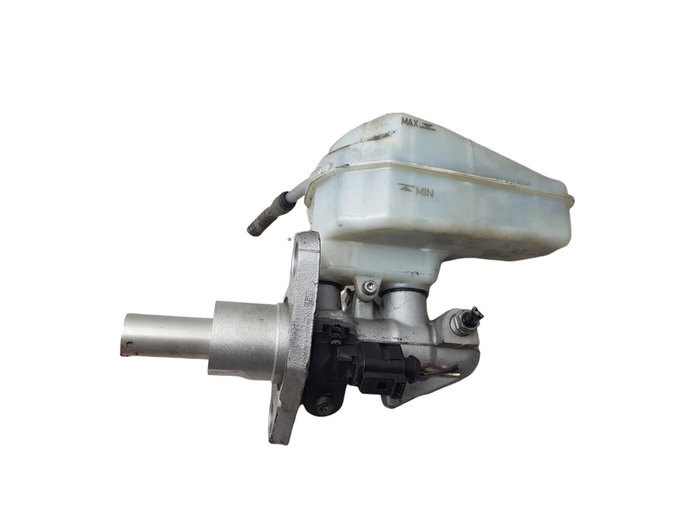 Cilindro maestro de frenos SEAT LEON 1,6 diésel CAYC 2013 1K2614019H Foto 4 de 4