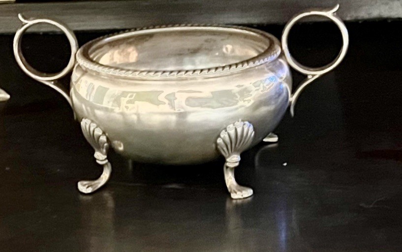 M.FRED HIRSCH CO.N.J.GADROON EDGES,PATTERN 47 -186 Sterling Silver Sugar Bowl