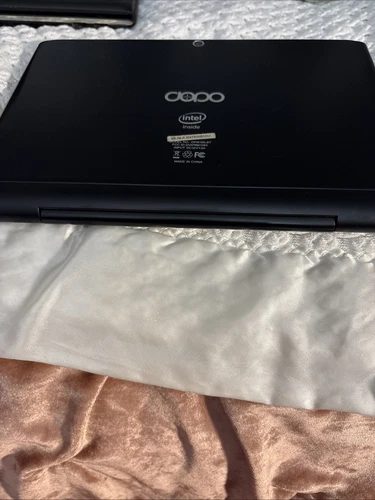 Dopo Model DPW10A-BT Tablet Laptop 