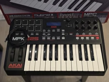 AKAI Professional MPK225 USB MIDI Keyboard Controller with 25 Semi Weighted Keys