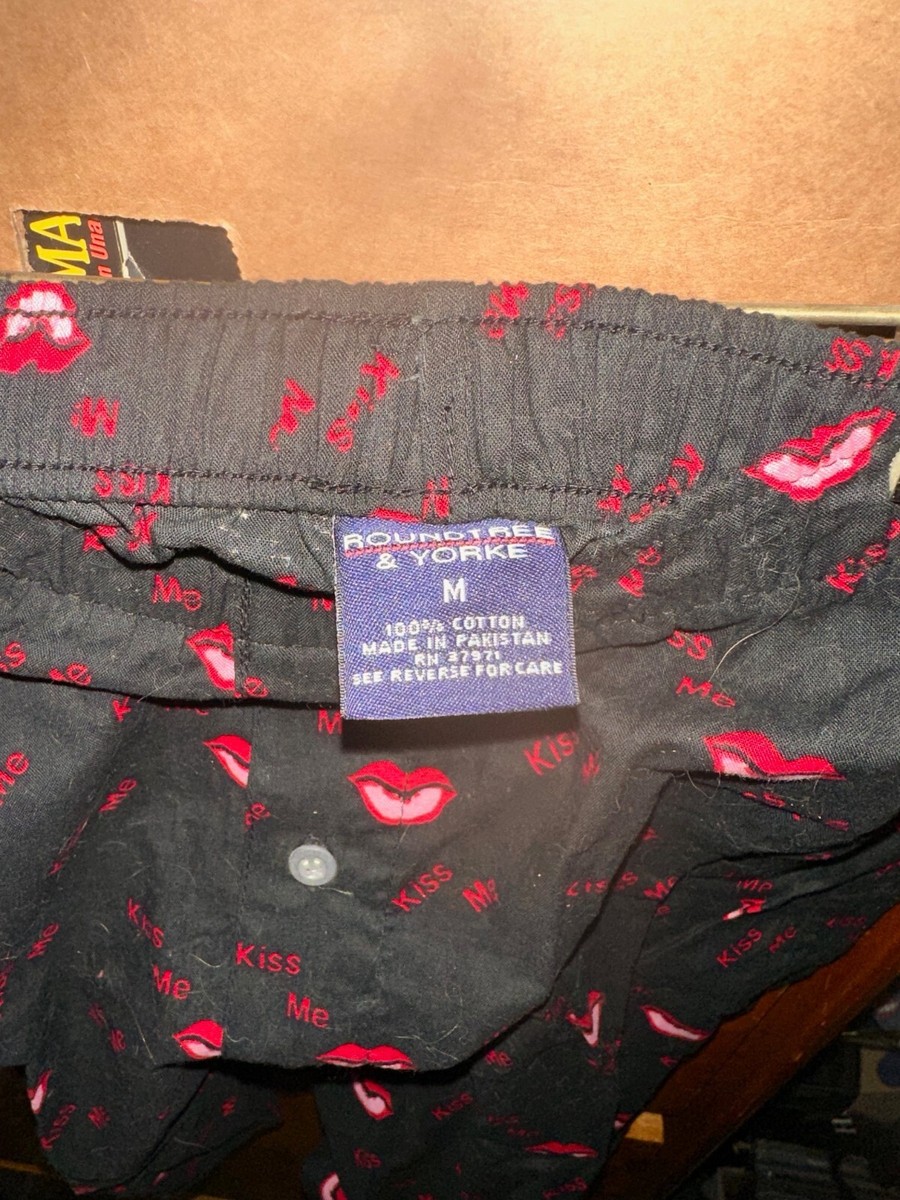 Mens Vintage Kiss Me Novelty Boxer Shorts Medium by Round Tree and