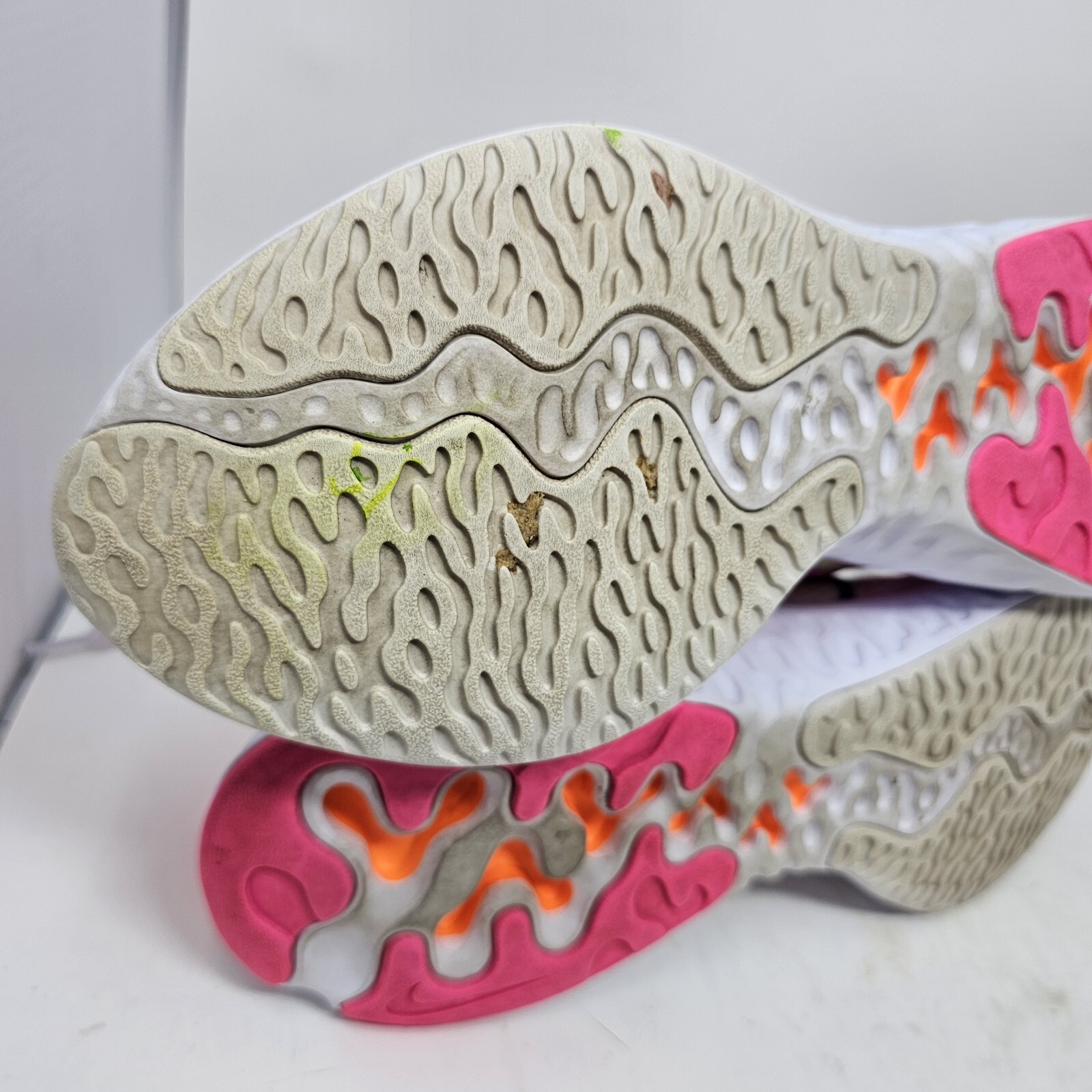 Nike Women's Renew Run CK6360-005 White Multi Running Shoes Sneakers Size 11 thumbnail 7