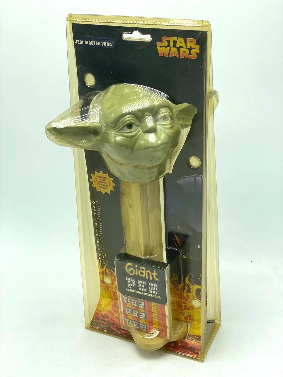 Giant Star Wars Yoda Pez Candy Music Dispenser 2005 Cracked