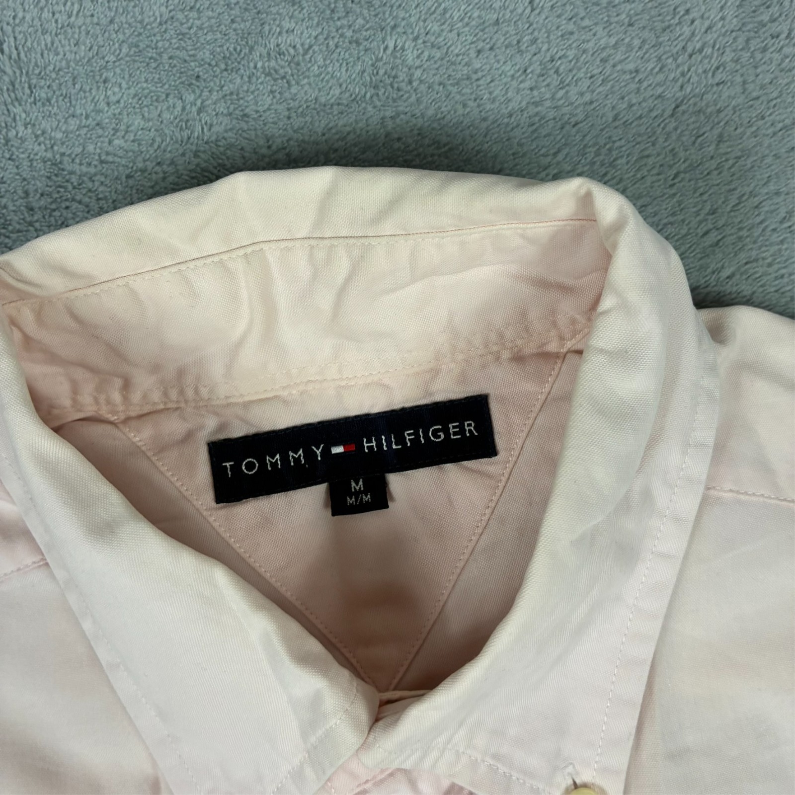 VTG Tommy Hilfiger Baby Pink Size Medium Button Down Short Sleeve Oxford Shirt image 4