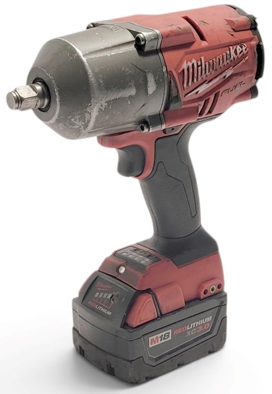 MILWAUKEE 2767-20 1/2" DRIVE 18v Li-ion 3Ah CORDLESS RED LITHIUM IMPACT WRENCH
