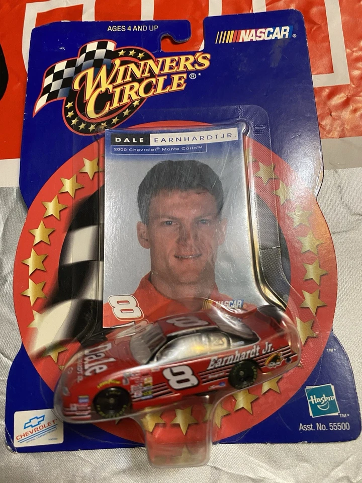 NASCAR Dale Earnhardt Jr Coche 2 Barajas de Cartas M & M Imán Capucha Huevo y Parasol Coche Foto 3 de 4