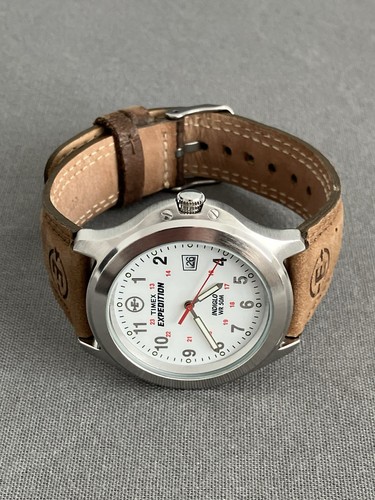 Timex Expedition Quartz Field Watch With Indiglo. - Picture 11 of 13