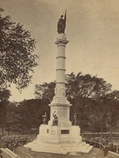 ARMY AND NAVY MEMORIAL, BOSTON, MASS. STEREOVIEW. 