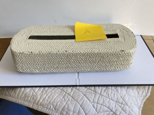 Vintage White Wicker 2 Piece Tissue Box - Picture 3 of 13