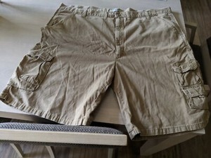 wrangler men's relaxed fit cargo shorts