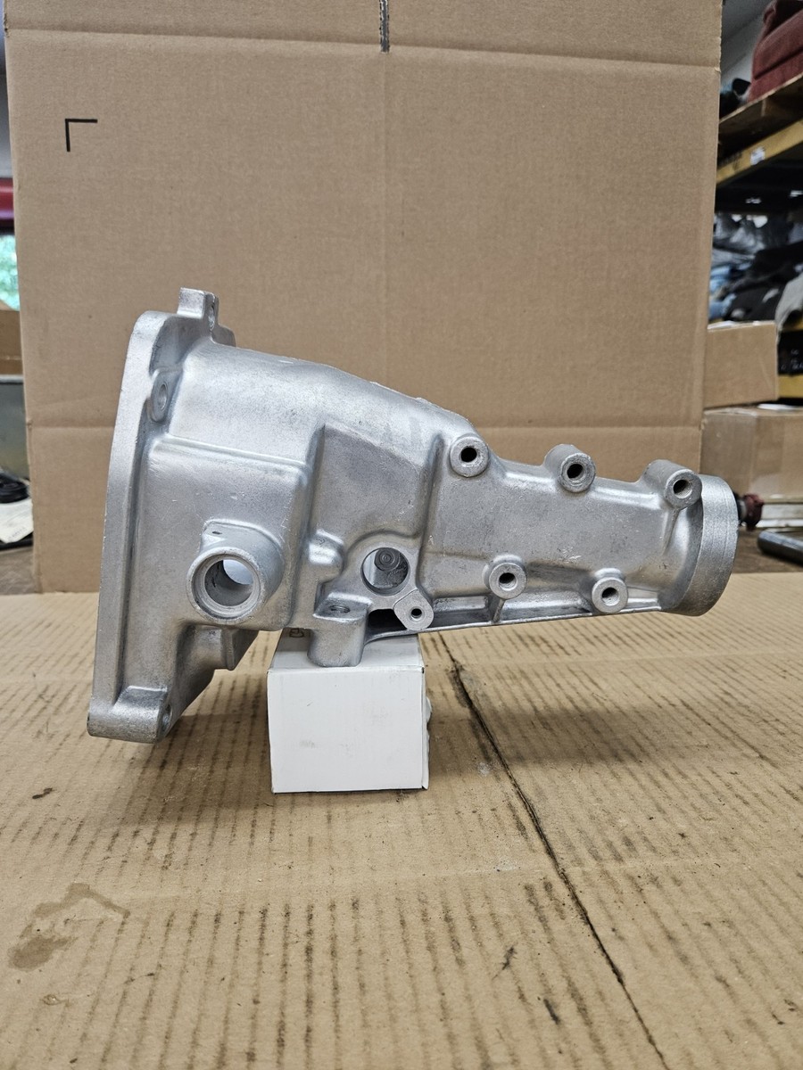 Muncie 4 Speed Transmission Tail Housing GM 3846429 1964-69 VERY