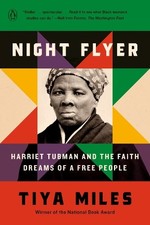 Tiya Miles Night Flyer (Tapa blanda) Significations (Importación USA)