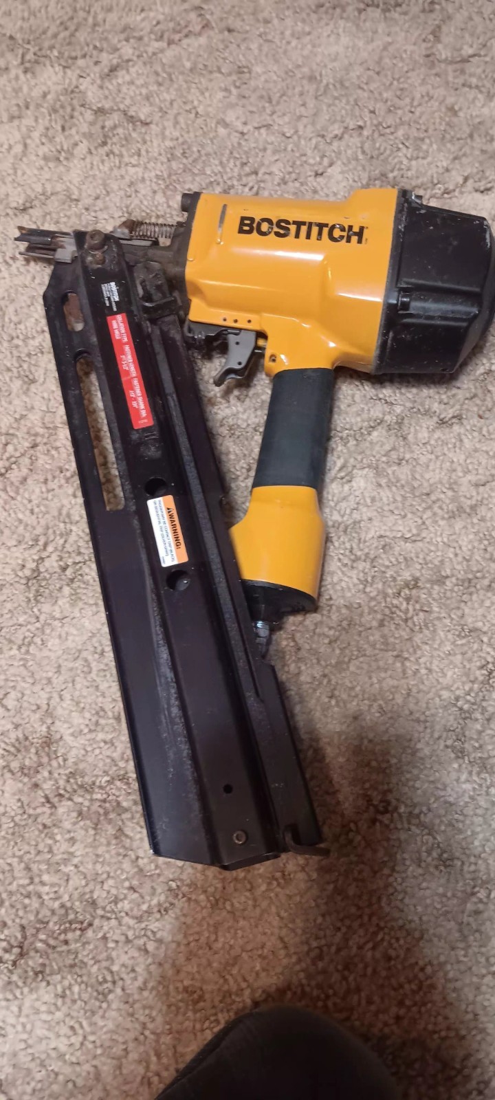 Stanley Bostitch F28WW Pneumatic Clip head Framing Nailer 3-