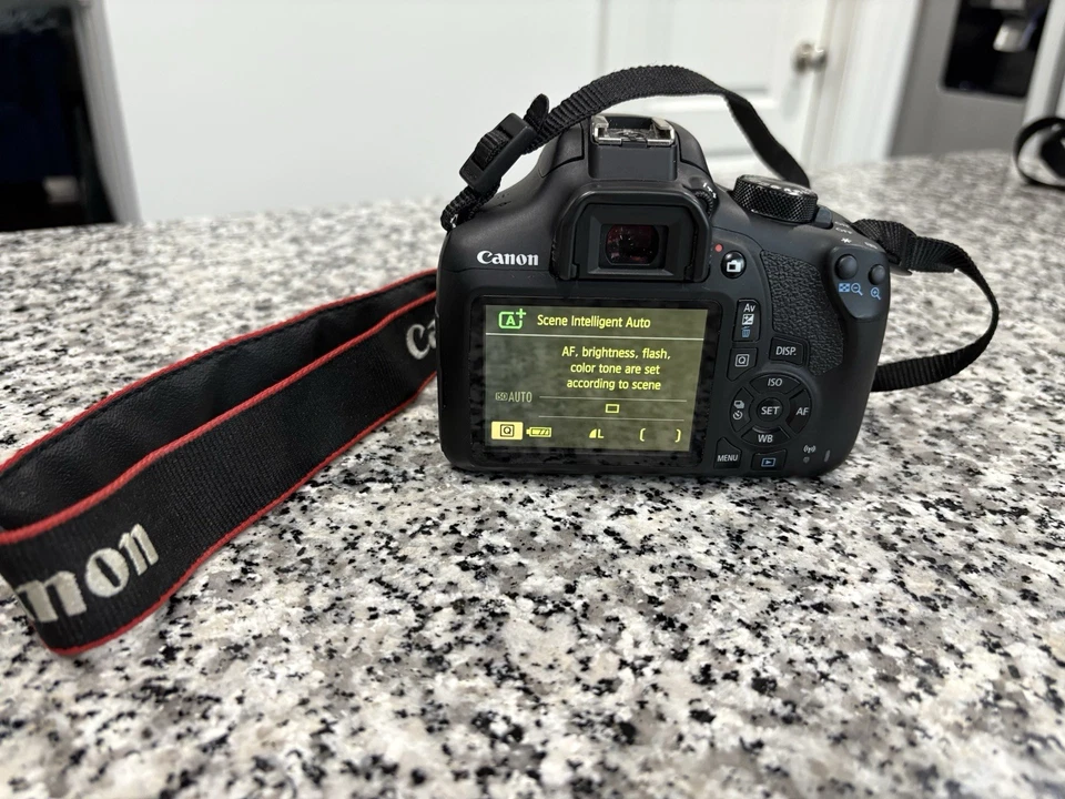 Canon EOS Rebel T6 - Paquete Foto 4 de 4