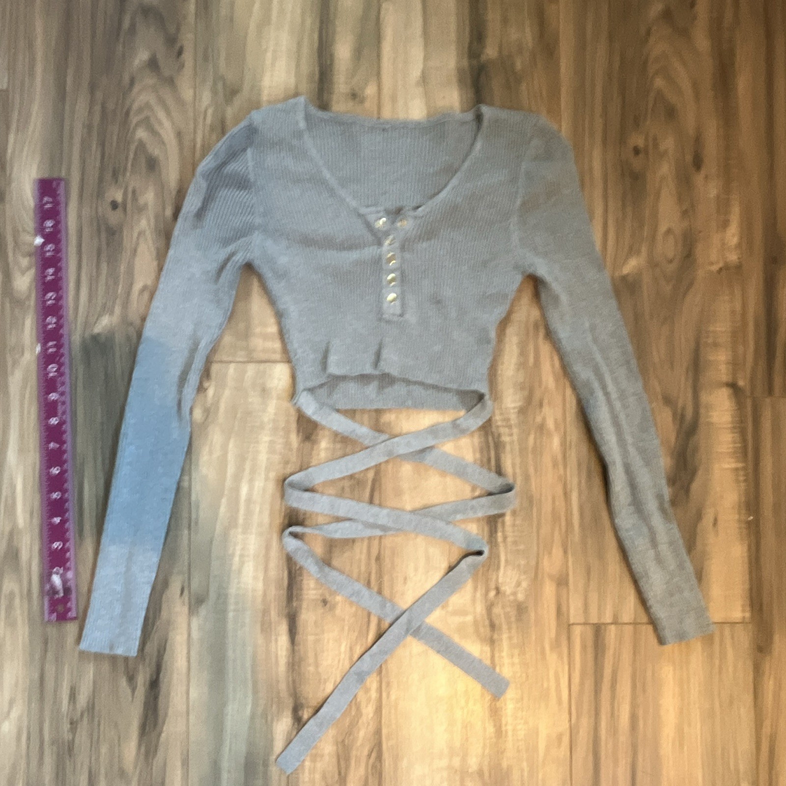 Women’s Gray Ribbed Knit V-Neck Long Sleeve Lace-Up Crop Top XS Stretch