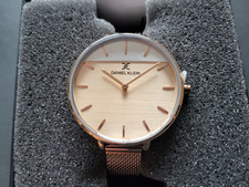 Damen Uhr von DANIEL KLEIN, neu in der originalen Box