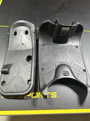2014 Honda Ruckus Floor Step Plastic Floorboards Frame Cover- READ DESCRIPTION 