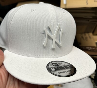New Era New York Yankees SnapBack White Hat White METAL