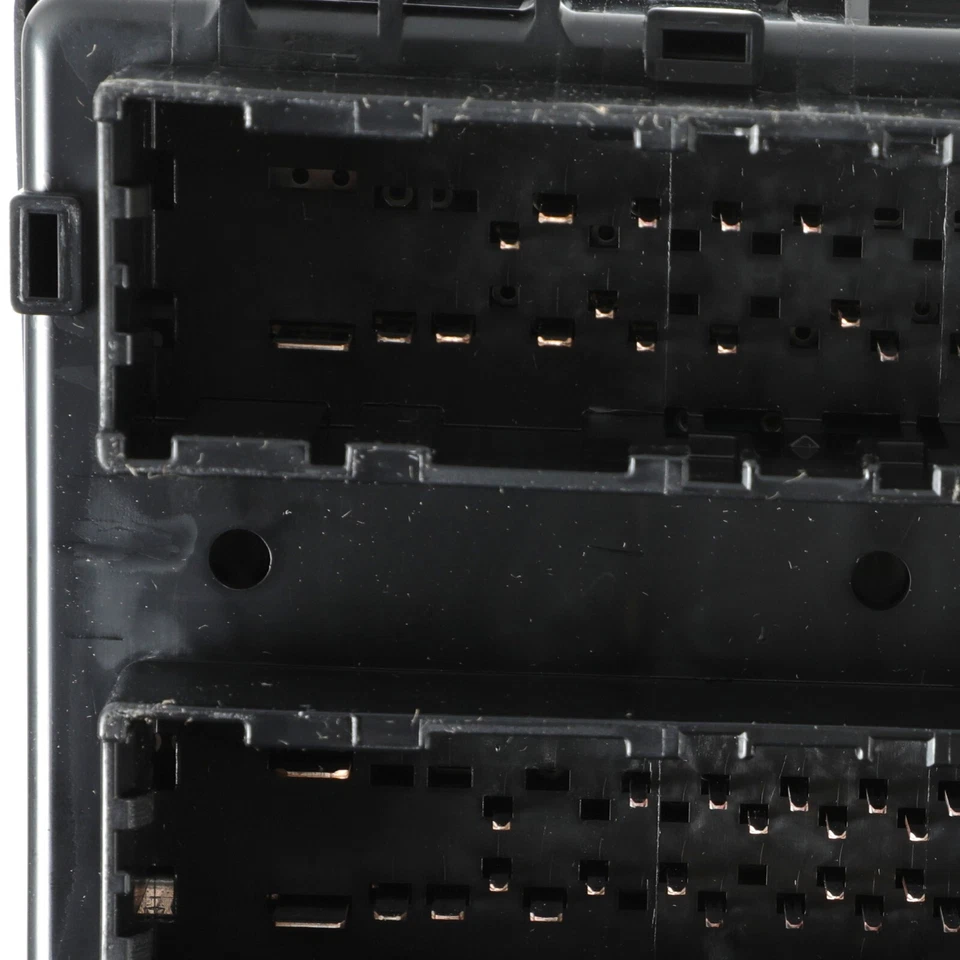 13-14 RAM 2500 3500 4500 5500 CENTRO DE DISTRIBUCIÓN DE ENERGÍA OEM NUEVO MOPAR 68237160AF Foto 2 de 4