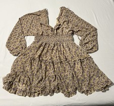 Lulu’s Dress Women Flowers Size Medium Gorgeous