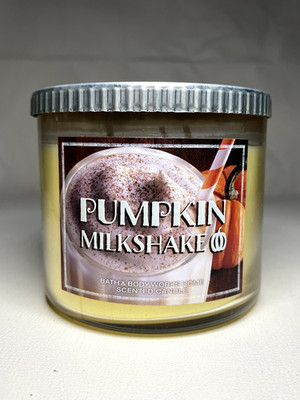 BATH & BODY WORKS PUMPKIN MILKSHAKE 3-WICK SCENTED 14.5 OZ CANDLE RARE NEW