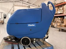 Nilfisk Clarke Focus II 20" Auto Scrubber/Dry w/ L20 Boost Technology - SEE PICS