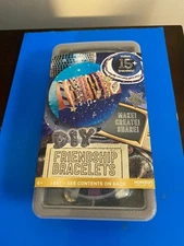 NEW GIRL'S DIY FRIENDSHIP BRACELET KIT-MAKES 15+ BRACELETS