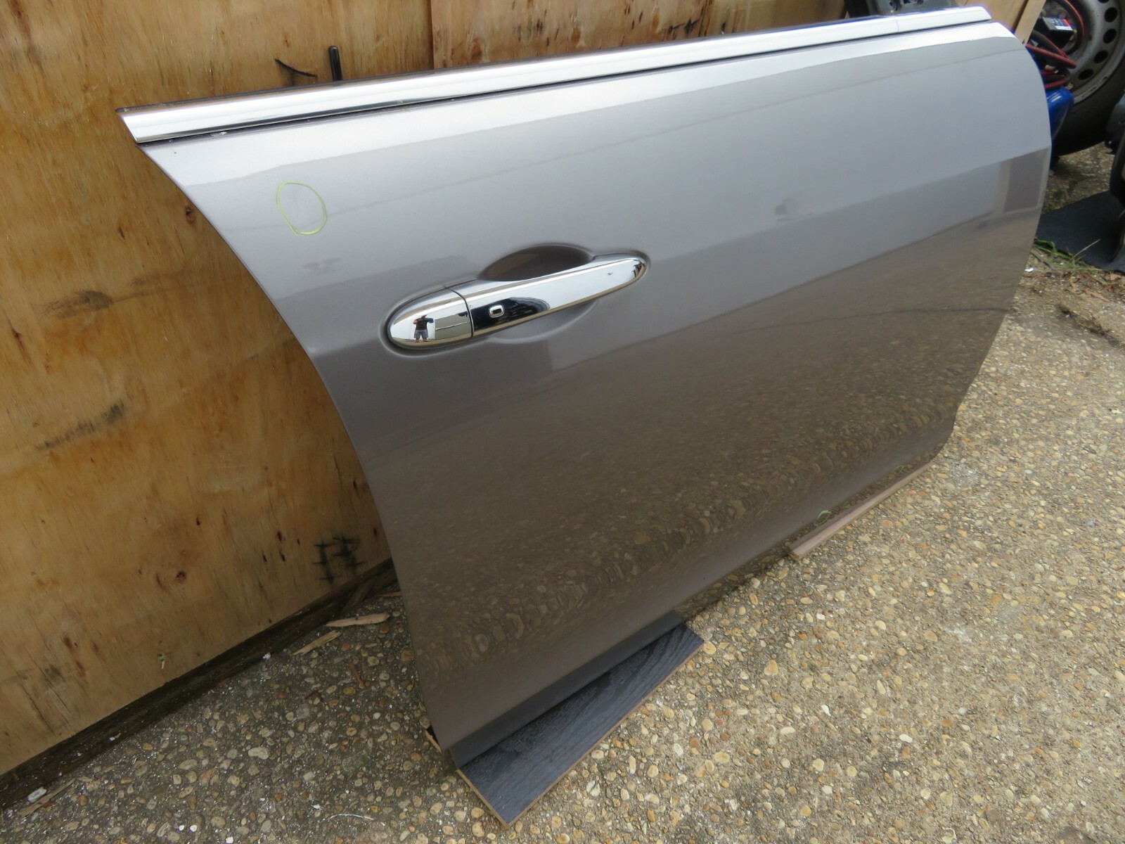 2014-2017 MASERATI GHIBLI FRONT PASSENGER SIDE DOOR SHELL PANEL Without GlassOEM