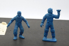Marx 45mm Tom Corbett Spaceman Walking with Ray Gun and with Sighting Device