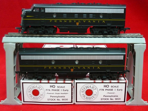Juego locomotora 9030 Stewart F7 A/B Pennsylvania 9031 Kato Drive escala HO nuevo | Condition: New