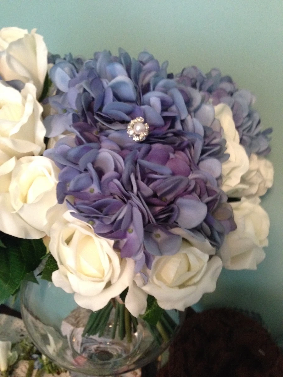 Hydrangea bouquet sale bridesmaids