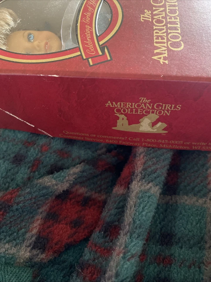Muñeca Kristen Mini The American Girls Collection Nueva en Caja Bk incluida Solo Exhibida Foto 4 de 4