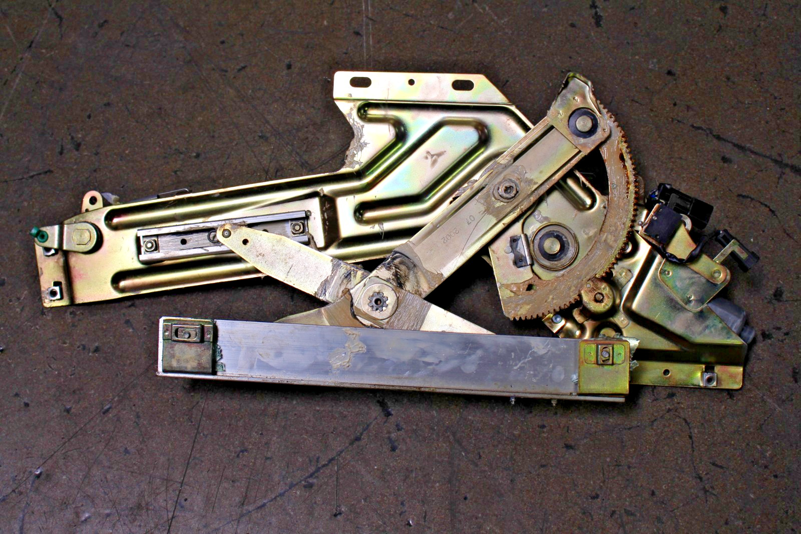 Ferrari 360 FRONT+RIGHT Window regulator P/N 65819400